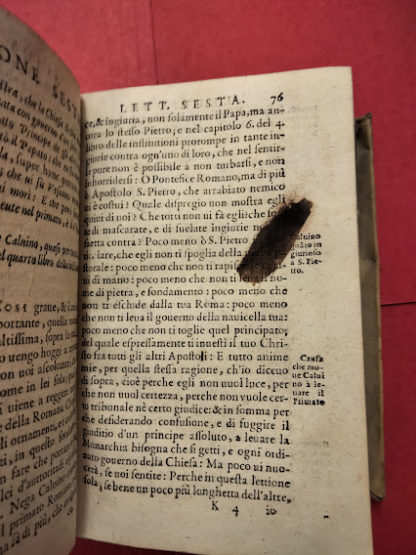 Lettioni sopra i dogmi.Fatte dall'autore alla presenza , e per commendamendo del ser.mo Carlo Emanuelle Duca di Savoia , l'anno 1582 in Turino . Nelle quali dalui dette Calviniche ; come si confondi la maggior parte della dottrina di Gio. Calvino , e con ordine si faccia , doppò la lettera si dimostrerà.